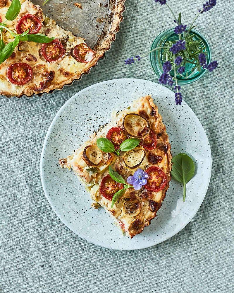 Porretærte med bacon og mornay sauce Sense opskrift